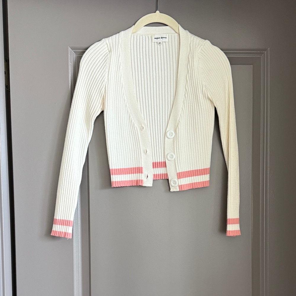 Superdown Cream Ribbed Knit Top